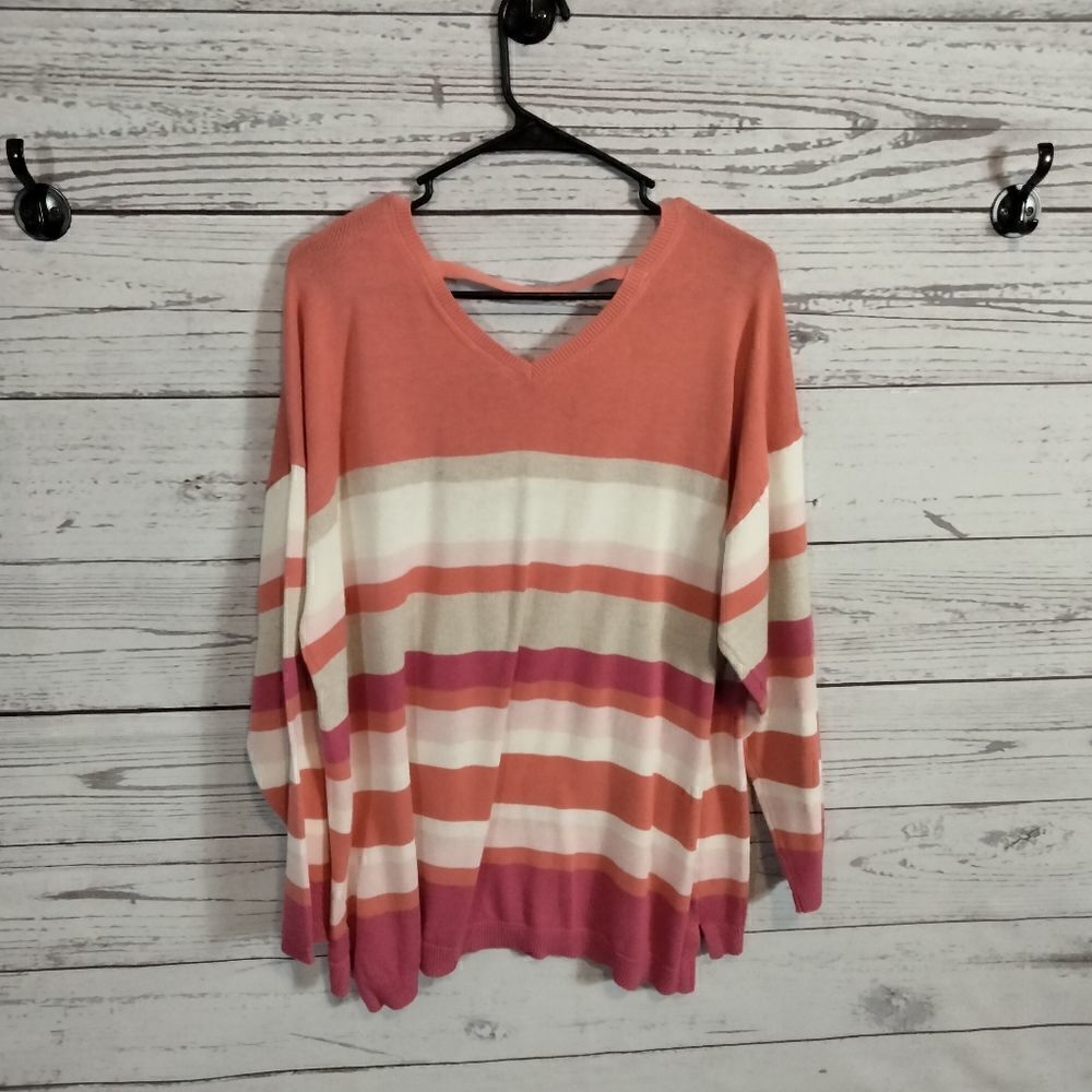 "avenue" woman's sweater    - Picture 4 of 7